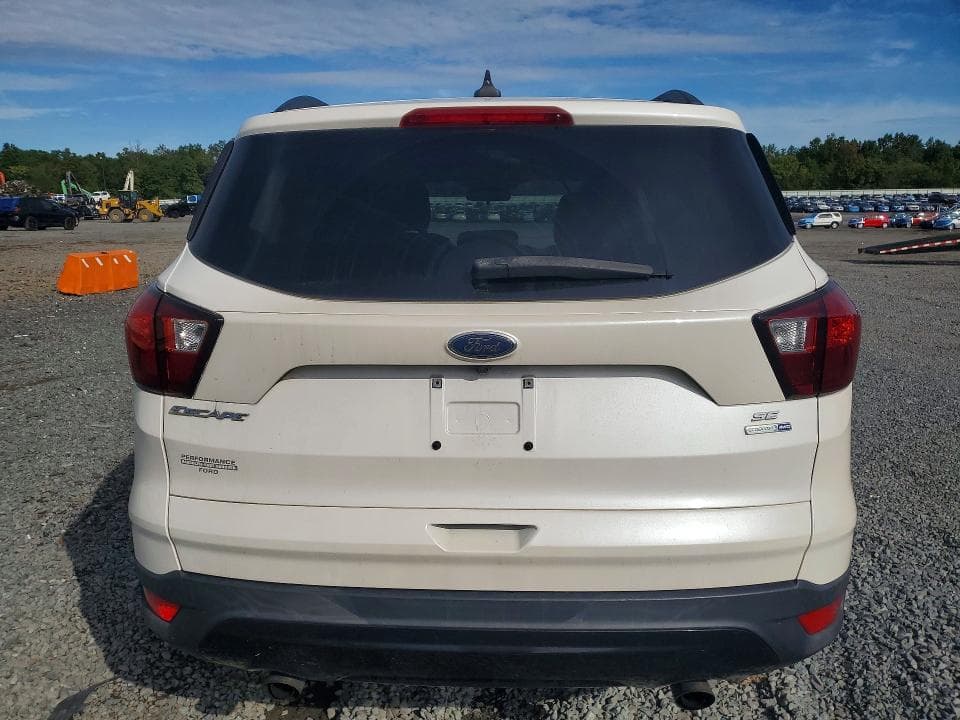 2019 FORD ESCAPE SE 6