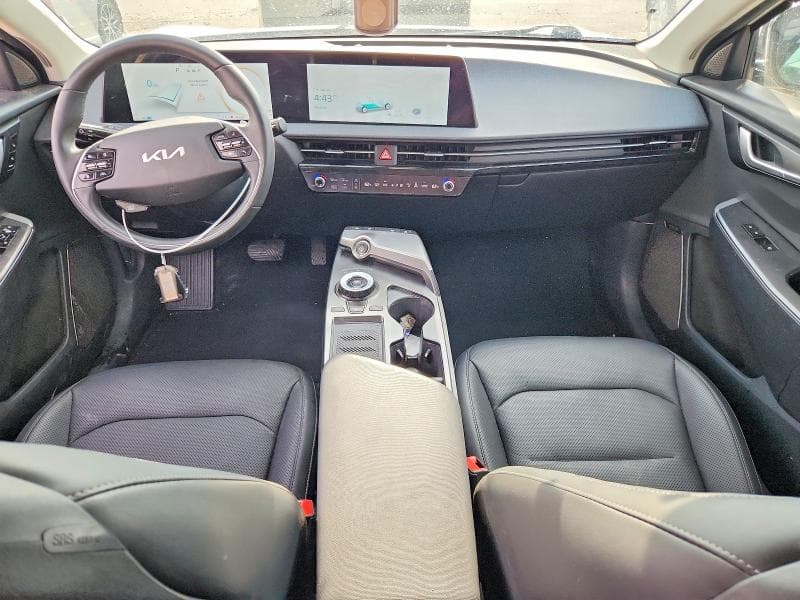 2024 KIA EV6 WIND 8