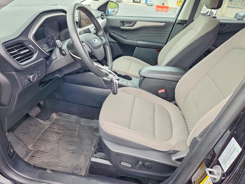 2022 FORD ESCAPE SE 7