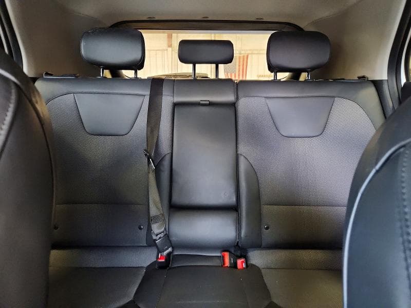 2023 KIA NIRO EX 10