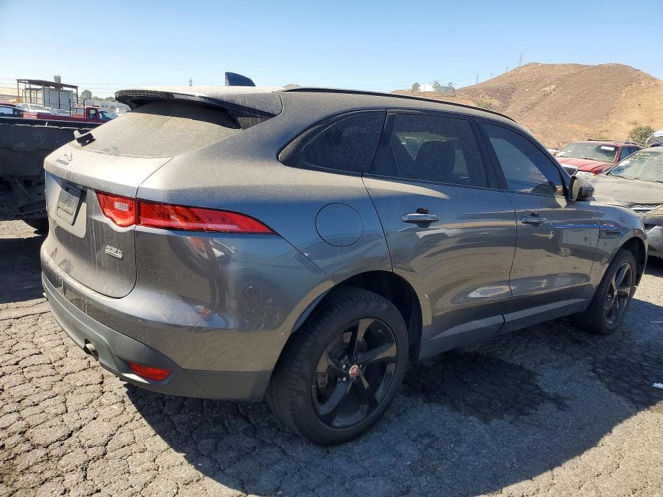 2018 JAGUAR F-PACE PREMIUM 3
