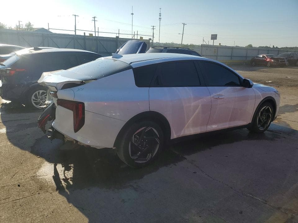 2025 KIA K4 EX 3