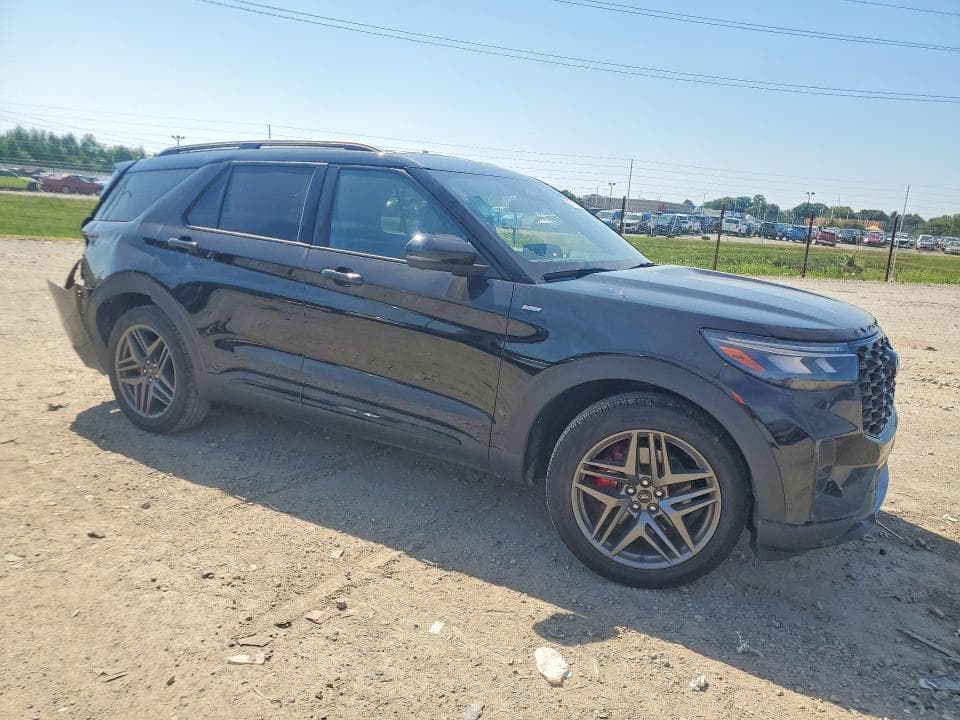 2026 FORD EXPLORER ST-LINE 4