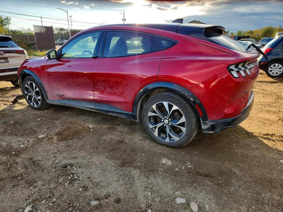 2021 FORD MUSTANG MACH-E PREMIUM 2