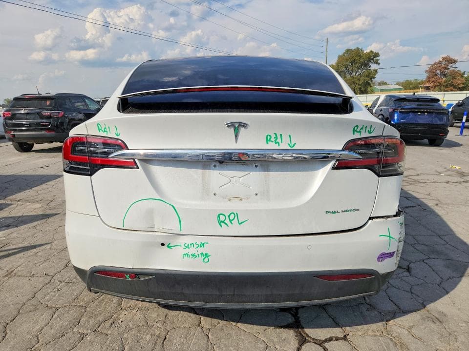 2019 TESLA MODEL X 6