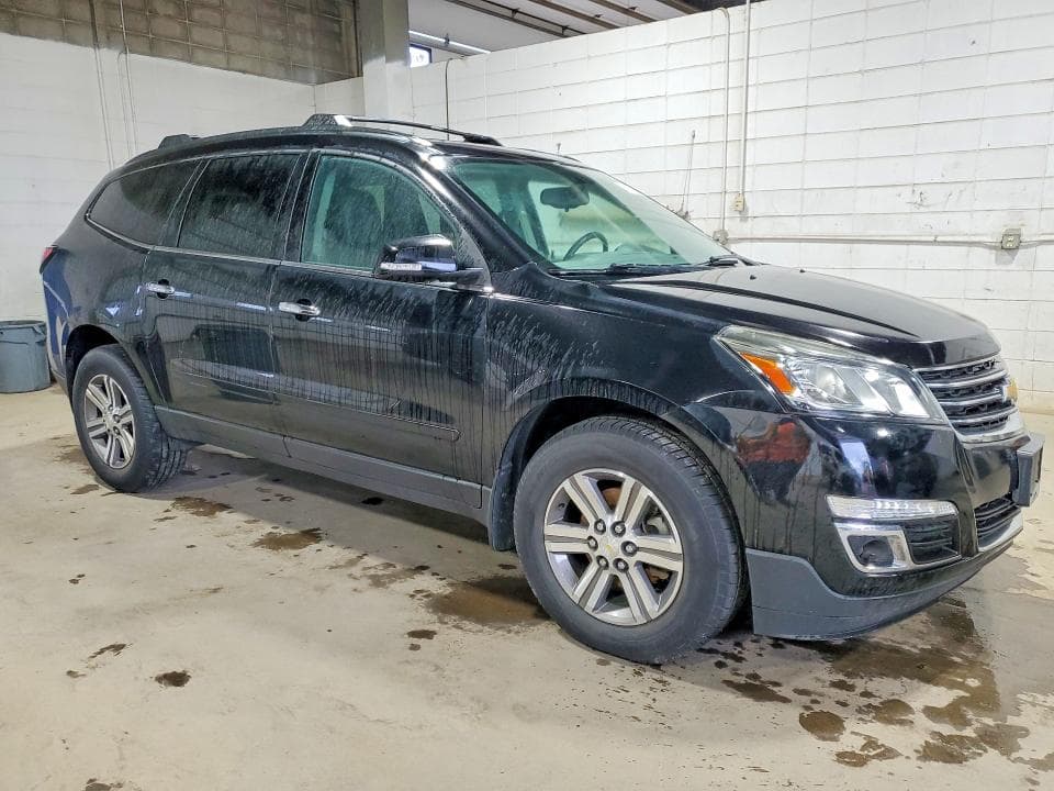2017 CHEVROLET TRAVERSE LT 4