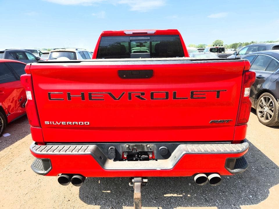 2020 CHEVROLET SILVERADO K1500 RST 6