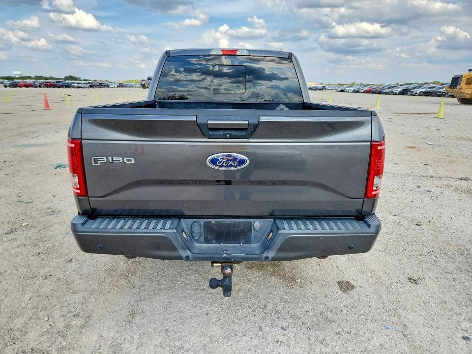 2017 FORD F150 SUPERCREW 6