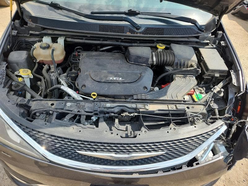 2017 CHRYSLER PACIFICA TOURING L 11