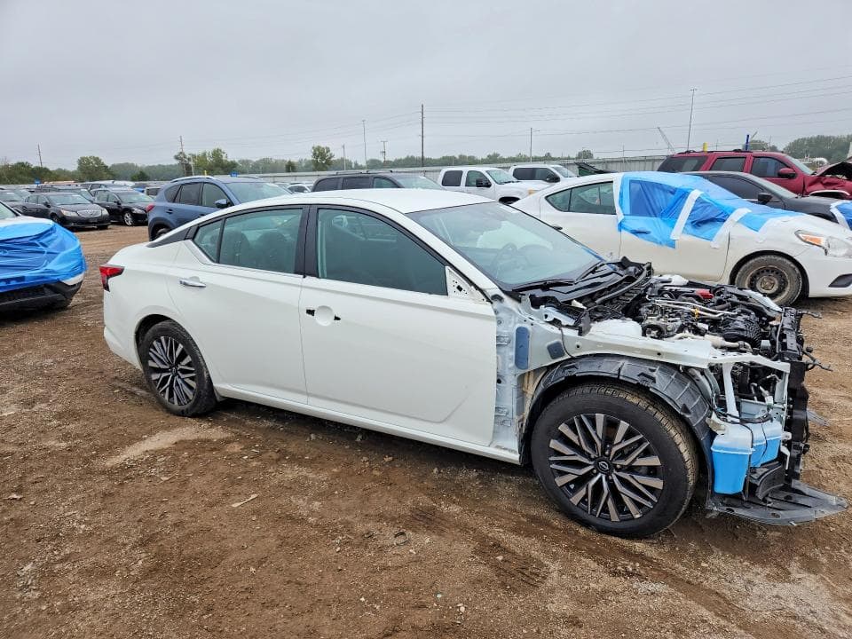 2025 NISSAN ALTIMA SV 4