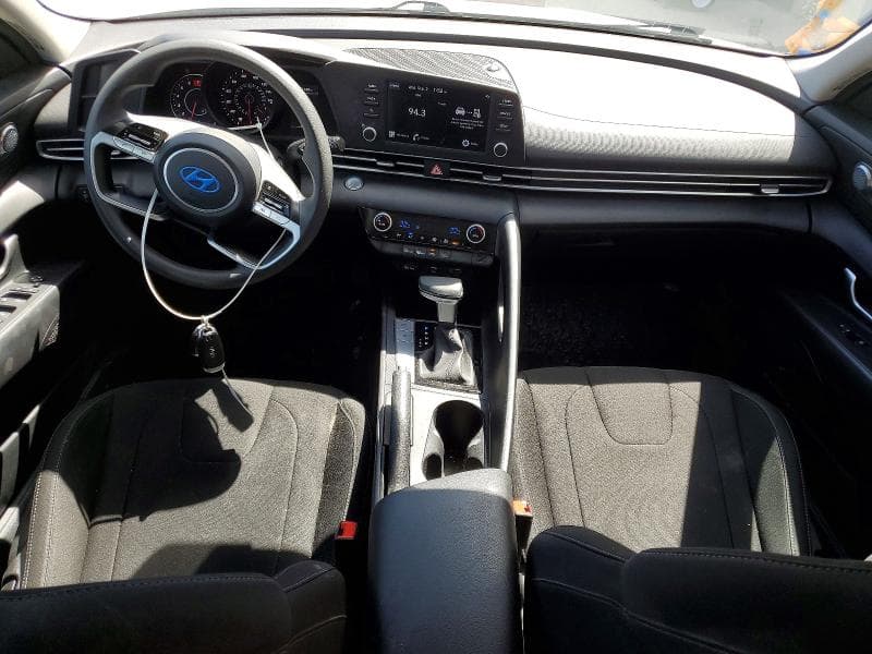 2022 HYUNDAI ELANTRA SEL 8