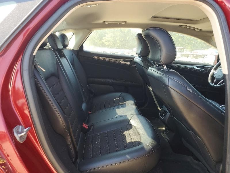 2017 FORD FUSION SE 10