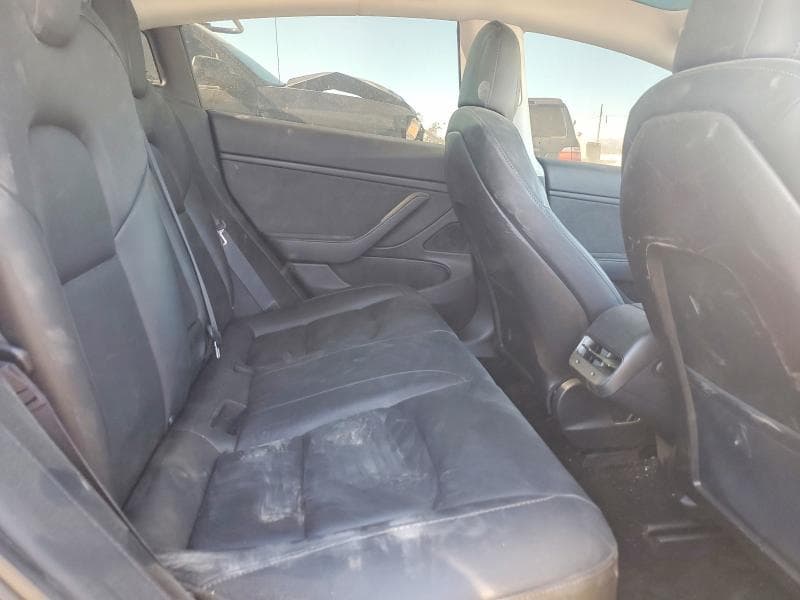 2019 TESLA MODEL 3 10
