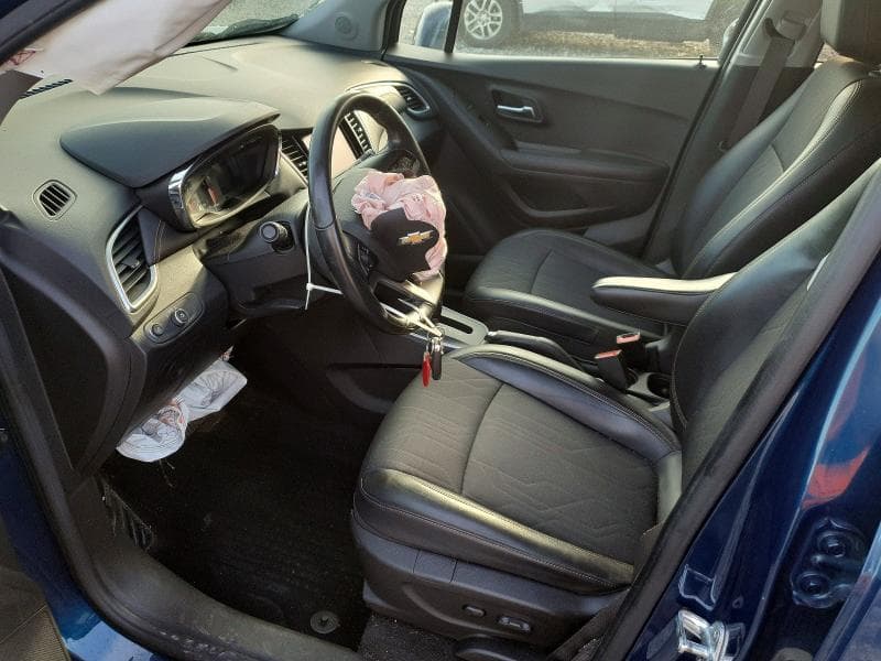 2020 CHEVROLET TRAX 1LT 7