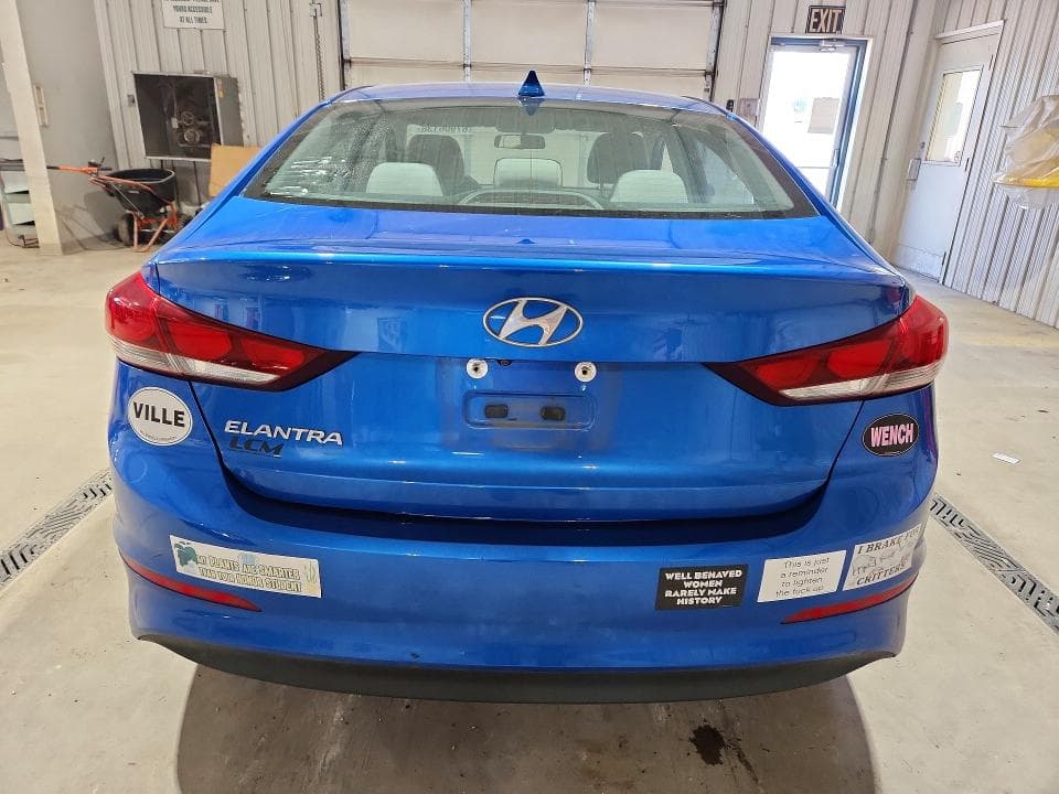 2017 HYUNDAI ELANTRA SE 6