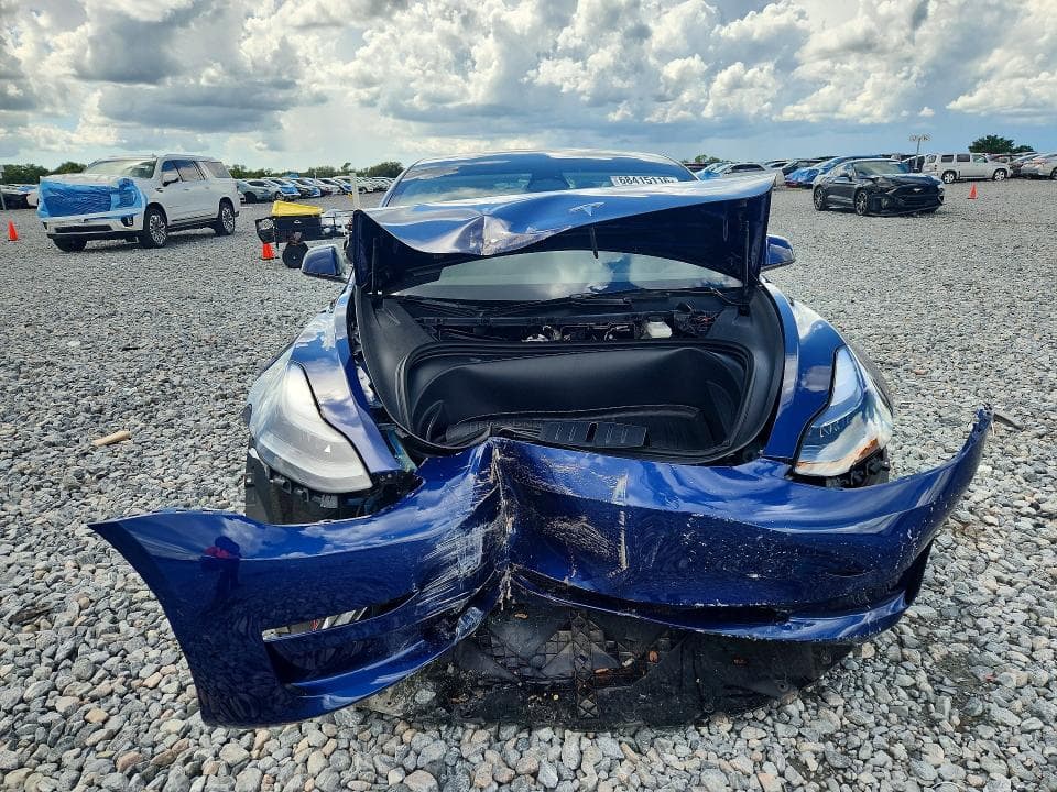 2023 TESLA MODEL 3 5