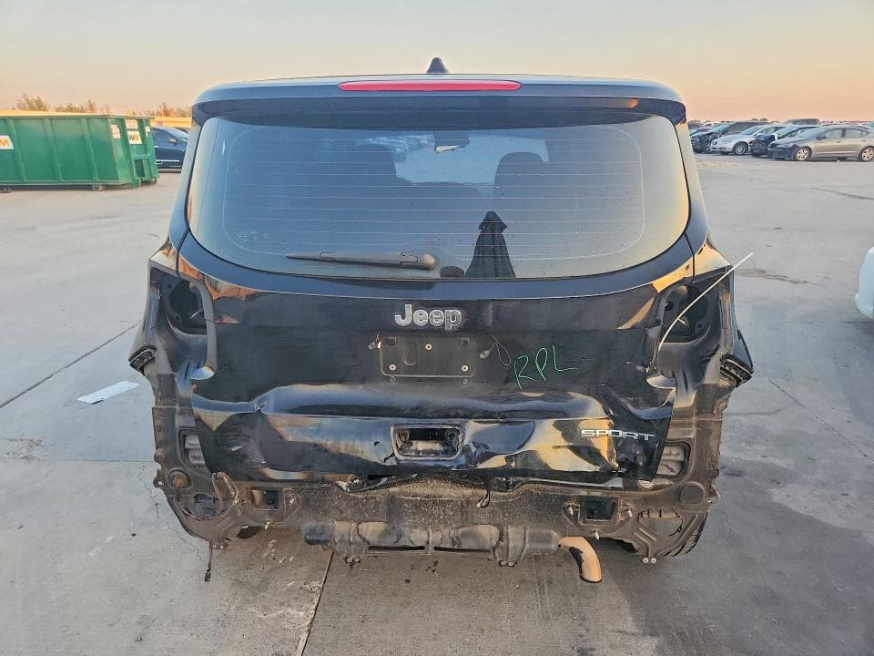 2018 JEEP RENEGADE SPORT 6