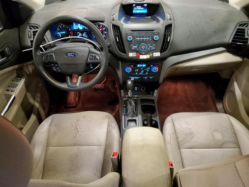 2017 FORD ESCAPE SE 8