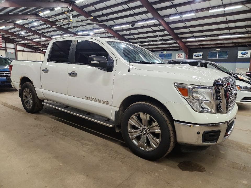 2018 NISSAN TITAN SV 4