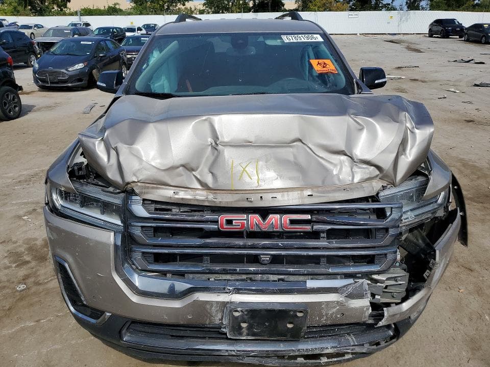 2023 GMC ACADIA AT4 5