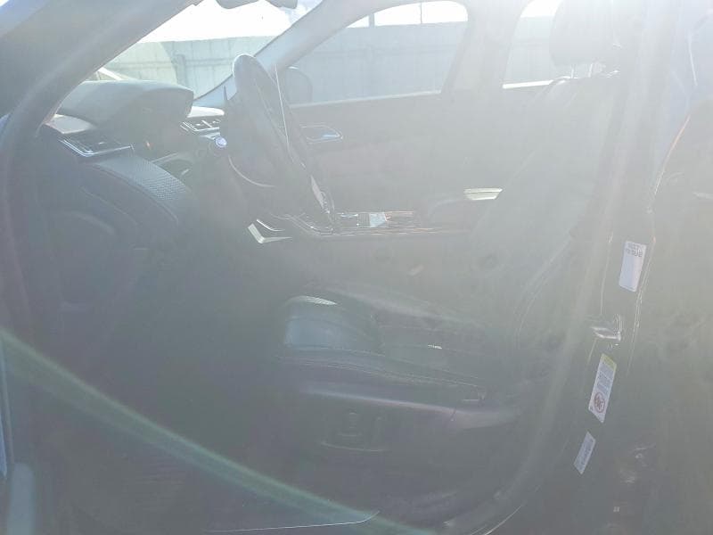 2020 LAND ROVER RANGE ROVER VELAR S 7