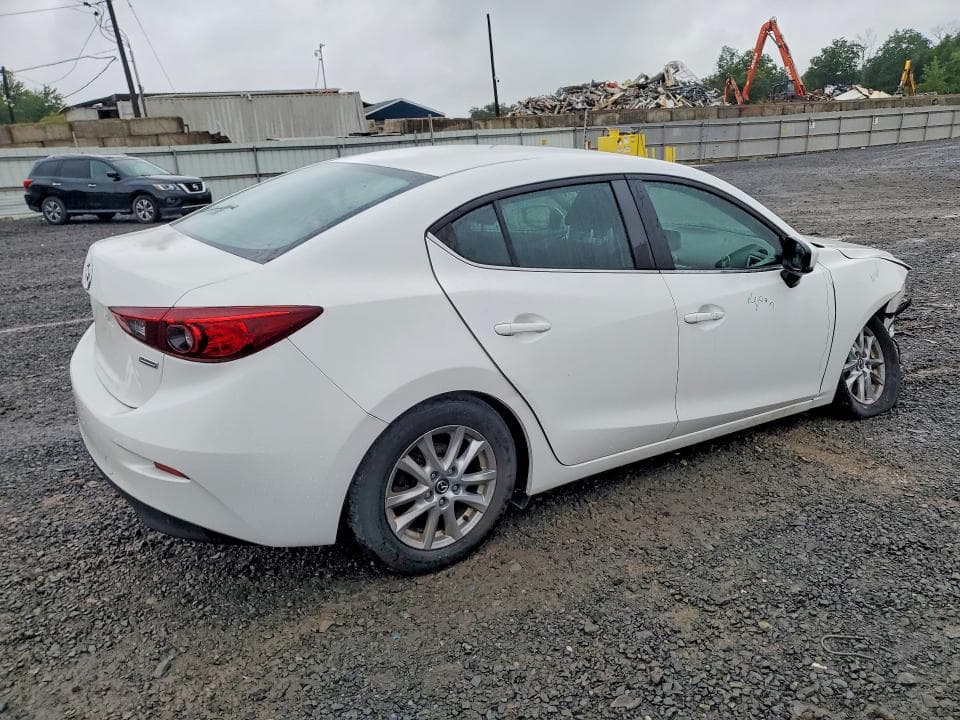 2017 MAZDA 3 SPORT 3