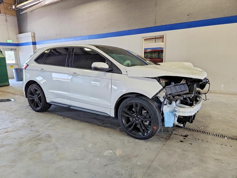 2022 FORD EDGE ST 4