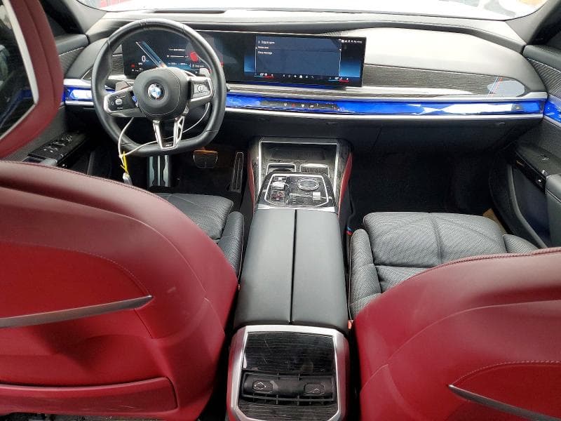 2024 BMW 740 I 8