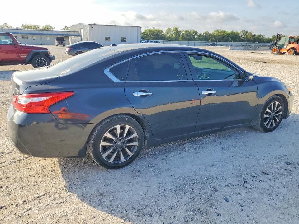 2017 NISSAN ALTIMA 2.5 SL 3