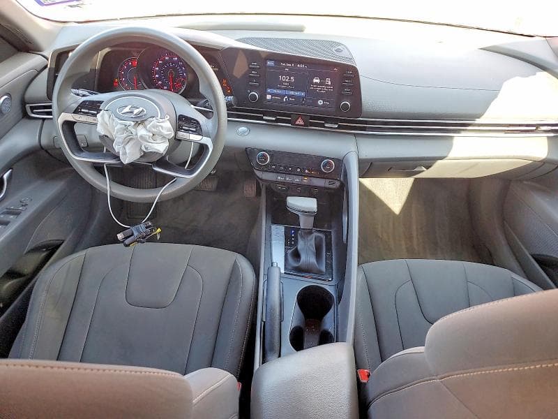 2023 HYUNDAI ELANTRA SEL 8