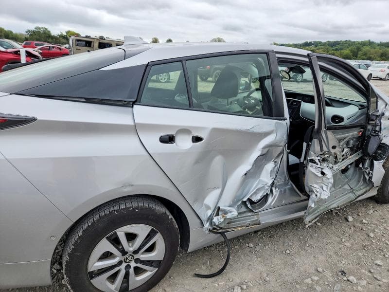 2018 TOYOTA PRIUS TWO 10
