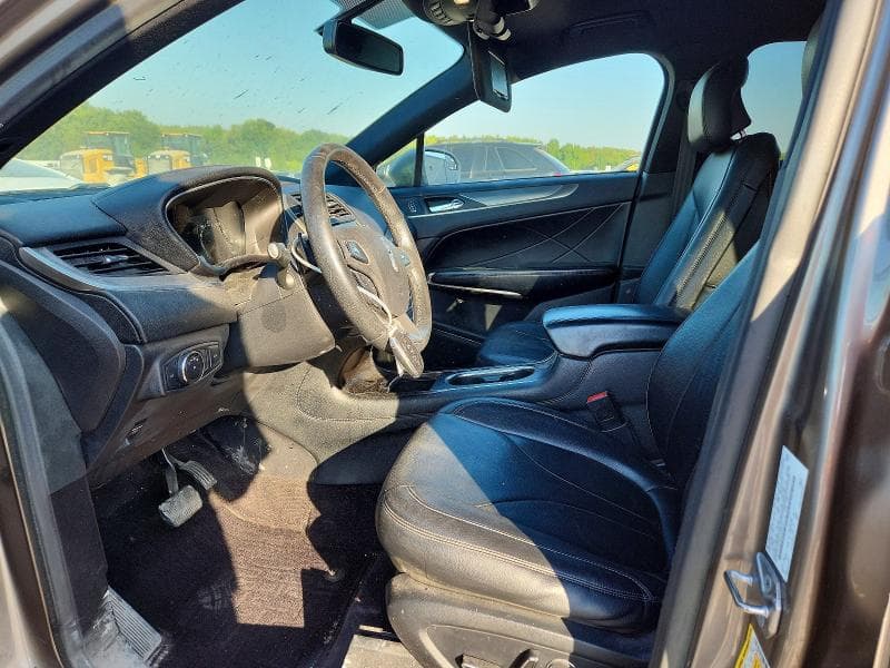 2017 LINCOLN MKC PREMIERE 7