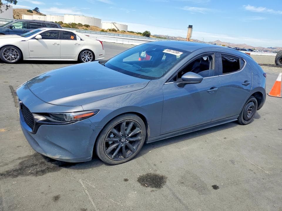 2020 MAZDA 3 PREMIUM - 1