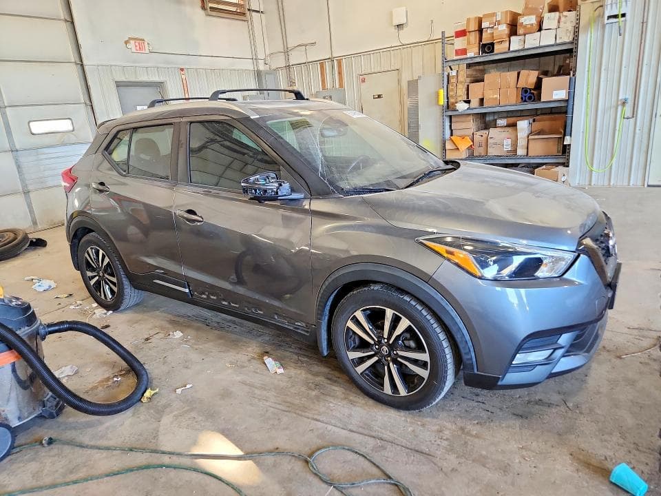 2020 NISSAN KICKS SR 4