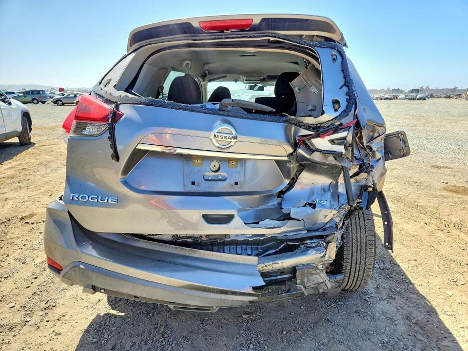 2018 NISSAN ROGUE SV 6