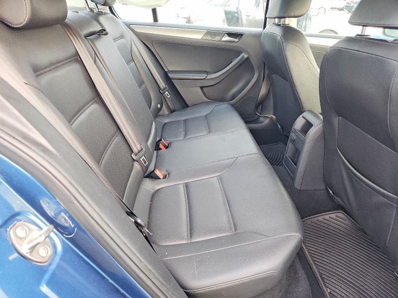2017 VOLKSWAGEN JETTA SE 10