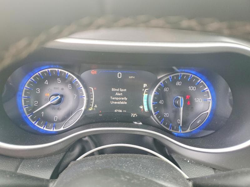 2025 CHRYSLER VOYAGER LX 9