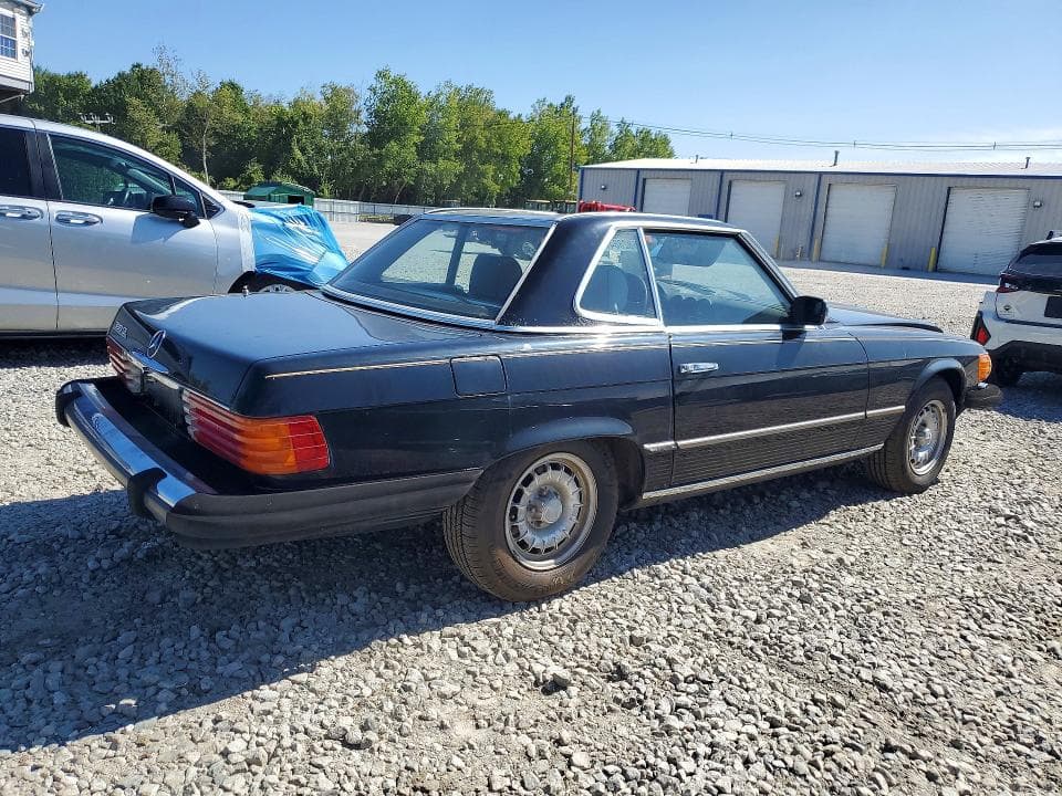 1982 MERCEDES-BENZ 380 SL 3