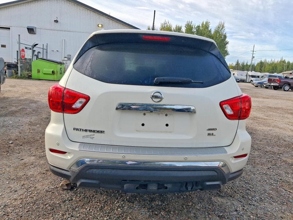 2018 NISSAN PATHFINDER S 6