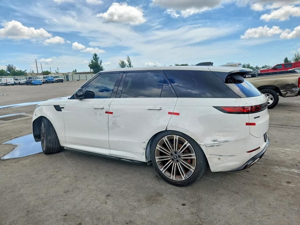 2024 LAND ROVER RANGE ROVER SPORT DYNAMIC SE 2