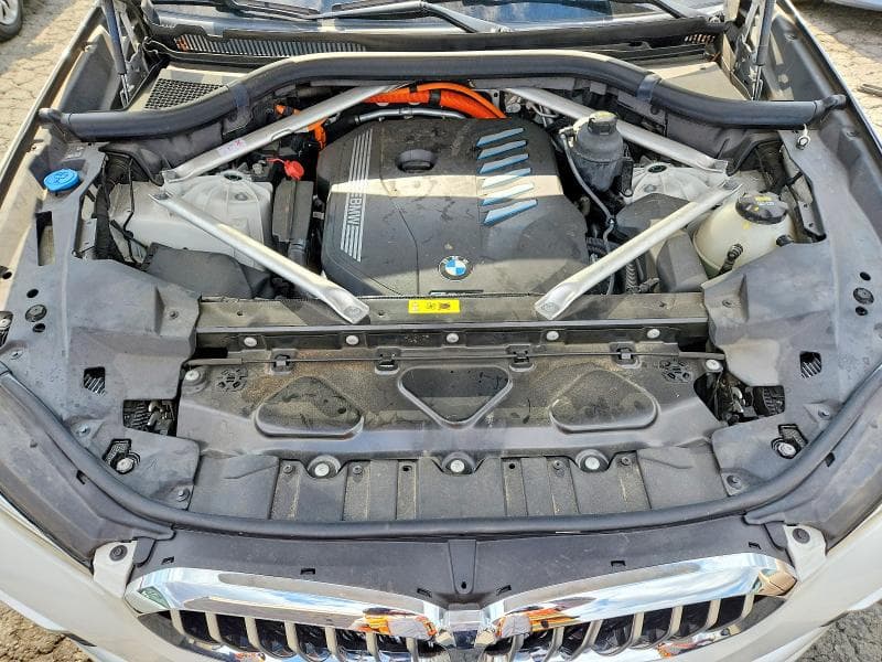 2022 BMW X5 XDRIVE45E 12