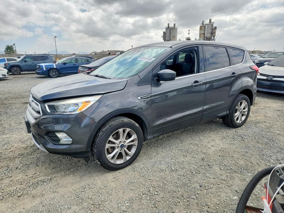 2019 FORD ESCAPE SE - 1