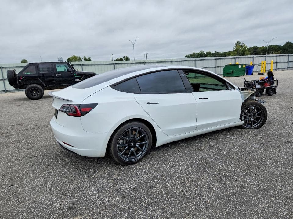 2022 TESLA MODEL 3 3