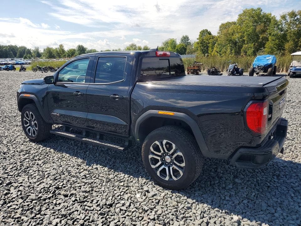 2024 GMC CANYON AT4 2