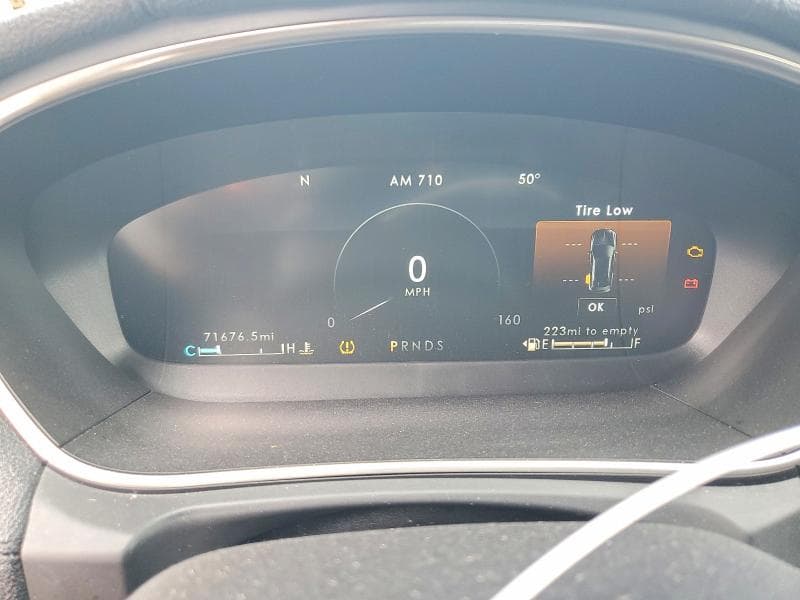 2019 LINCOLN NAUTILUS RESERVE 9
