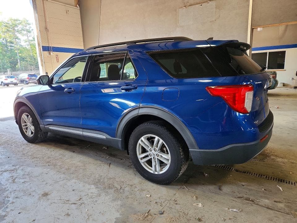 2021 FORD EXPLORER XLT 2