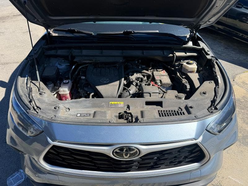 2023 TOYOTA HIGHLANDER XLE 5
