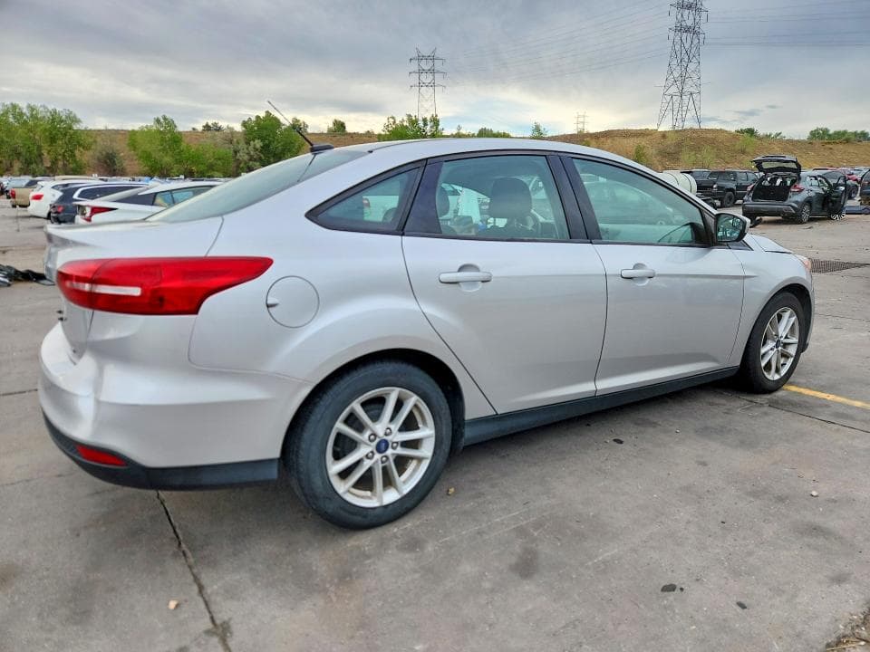 2018 FORD FOCUS SE 3