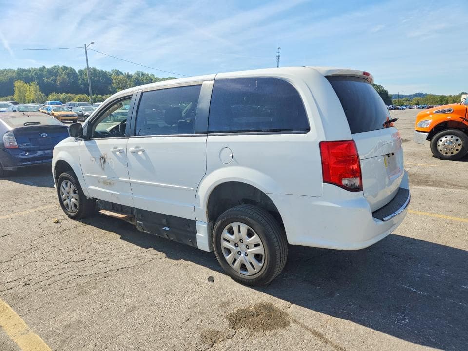 2017 DODGE GRAND CARAVAN SE 2
