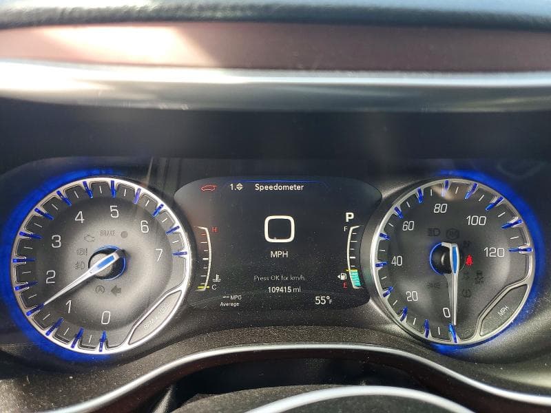 2019 CHRYSLER PACIFICA LIMITED 9